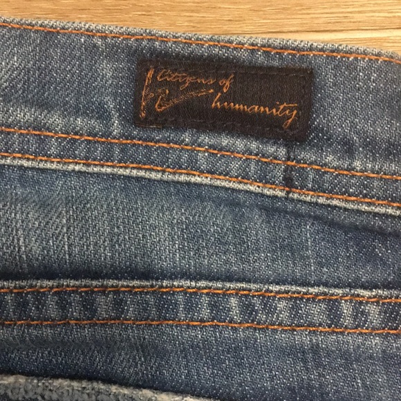 Citizens Of Humanity cuffed jean Shorts Sz 26 - Picture 2 of 8
